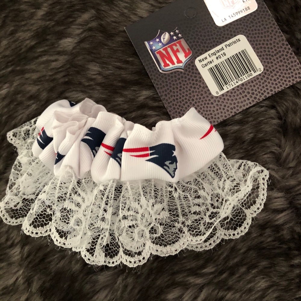 Authentic Patriot Garter from the NFL store